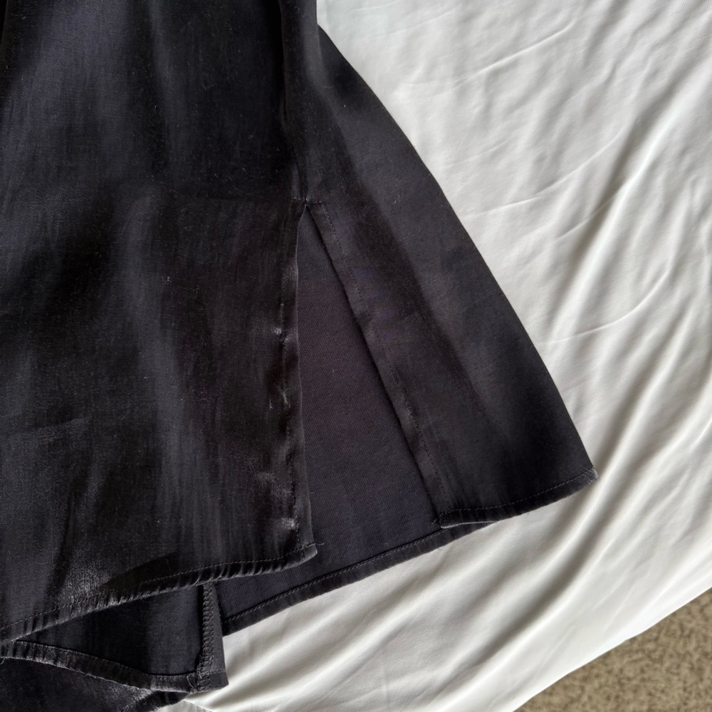 Joan Leslie Women's Black Satin Silky Button Down Shirt Gem Buttons - Picture 7 of 12